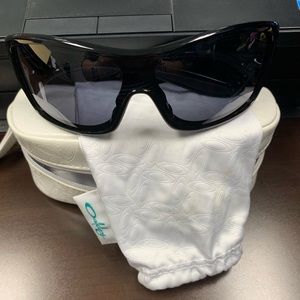 Women’s Oakley Sunglasses